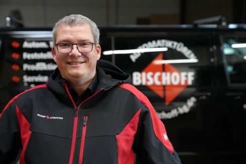 Lars Bischoff ist als Datenschutzbeauftragter für die R. Bischoff GmbH + Co. KG tätig. Er ist unter der Telefonnummer 05108-9199-21 sowie per E-Mail unter datenschutz@bischoff-kg.de erreichbar. 